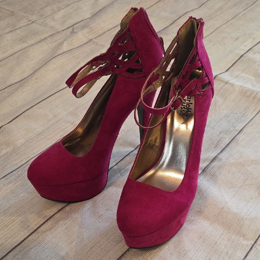 Charlotte Russe Fuchsia Platform Heels